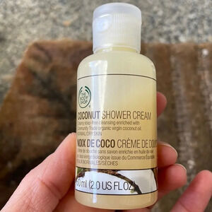 NWT the body shop coconut shower cream